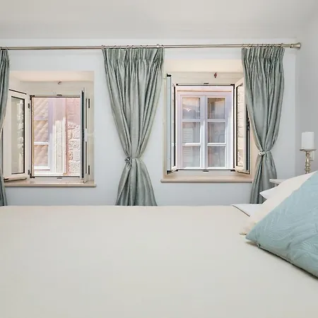 Annette Apartment *